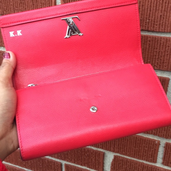 Authentic Louis Vuitton Wallet - Picture 2 of 16